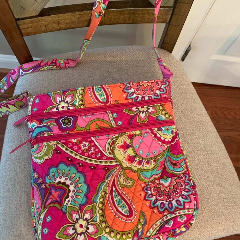Vera Bradley Crossbody Bag- Like New